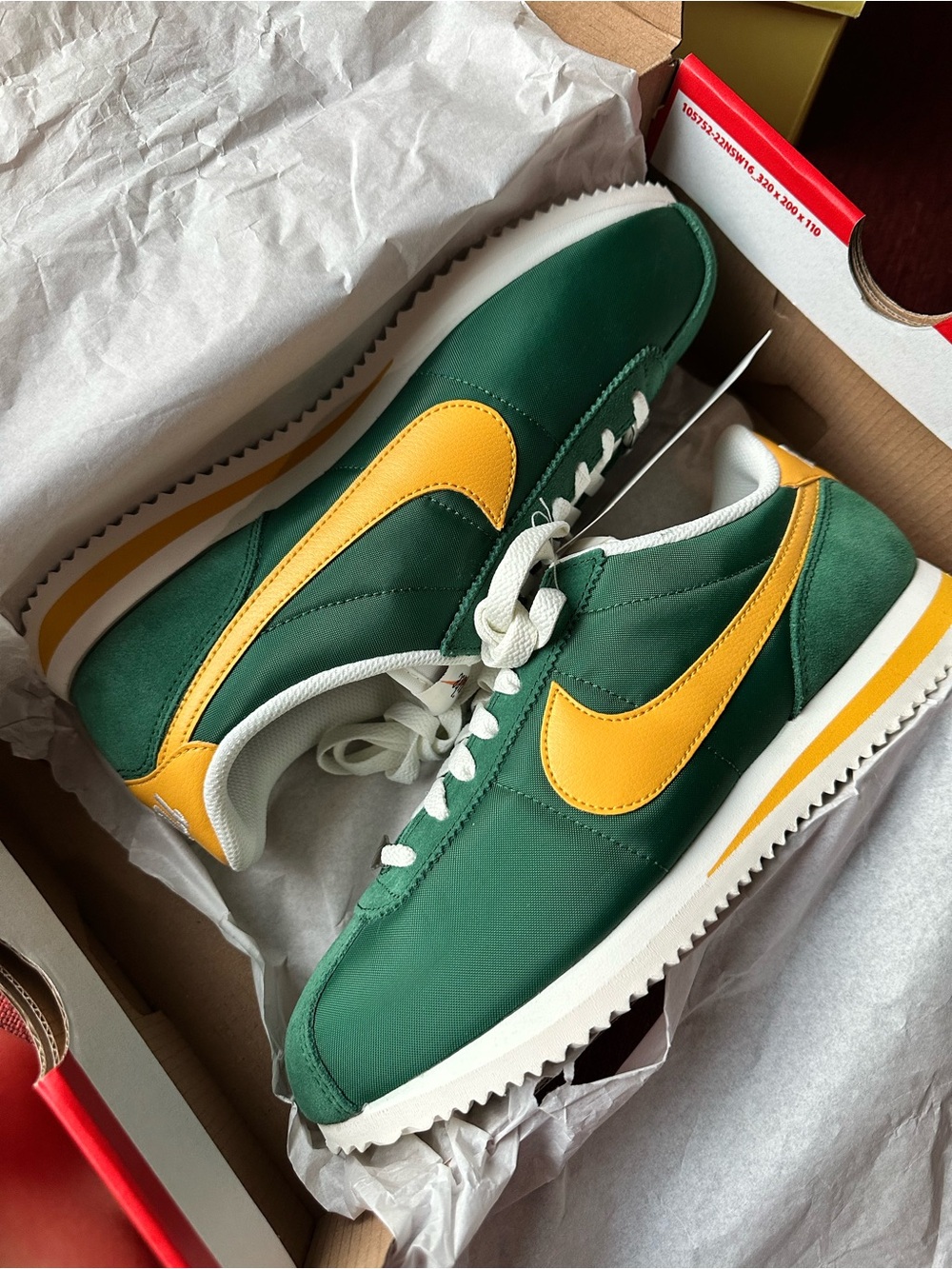 Women’s Nike Cortez Size 9